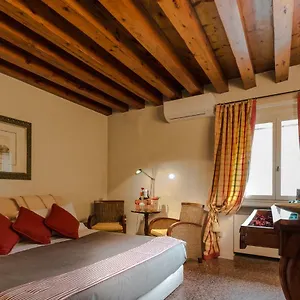 Le Stanze Del Corso 2*, Vicenza Italia